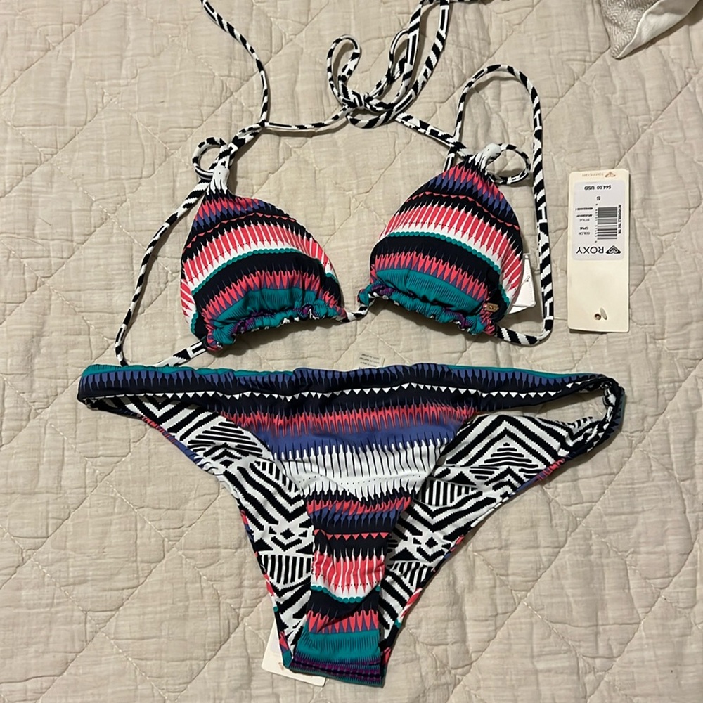 Roxy Reversible Bikini BNWT